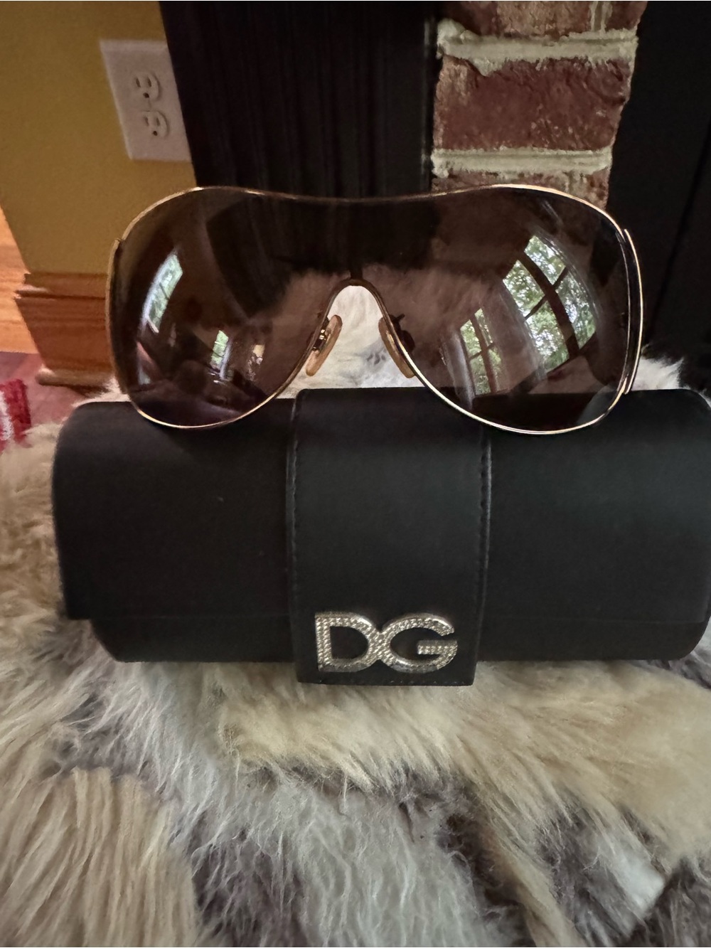Dolce Gabbana vintage black silver tortoise sunglasses  DG 2005